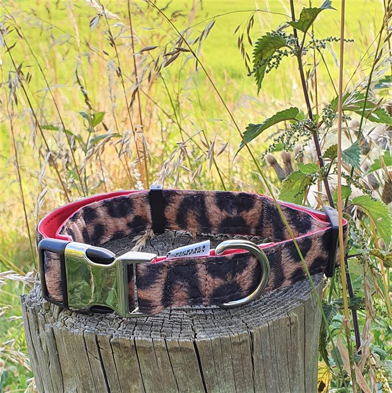 LEOPARD PRINT VELOUR DOG COLLAR