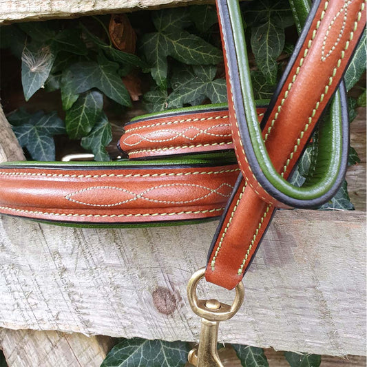 'The Bibury' Stitched Leather Dog Lead Tan and Green Stitching